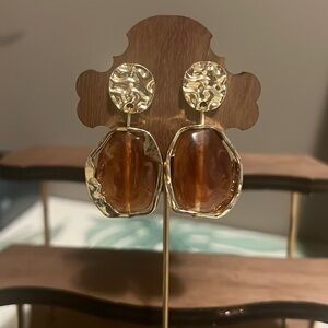 Millard-Inspired Coffee Vintage Gold Earrings